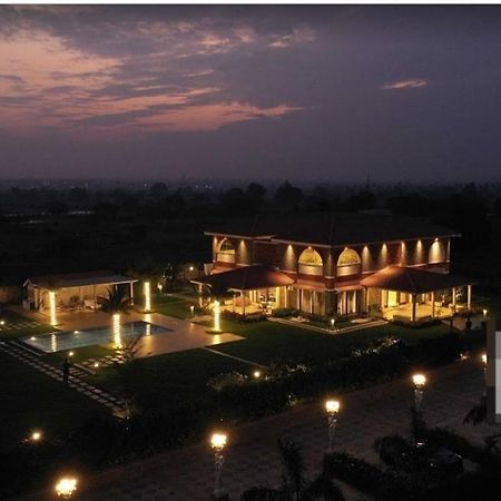 Redhomex Cove Castle Villa حيدر أباد المظهر الخارجي الصورة