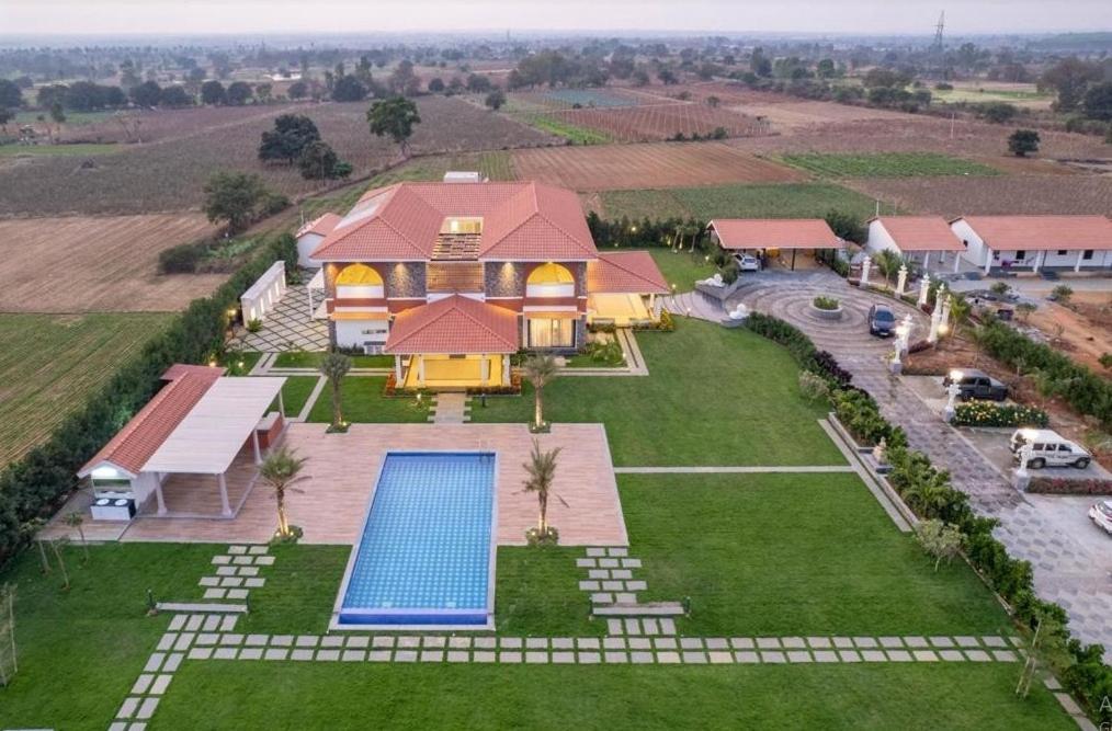 Redhomex Cove Castle Villa حيدر أباد المظهر الخارجي الصورة