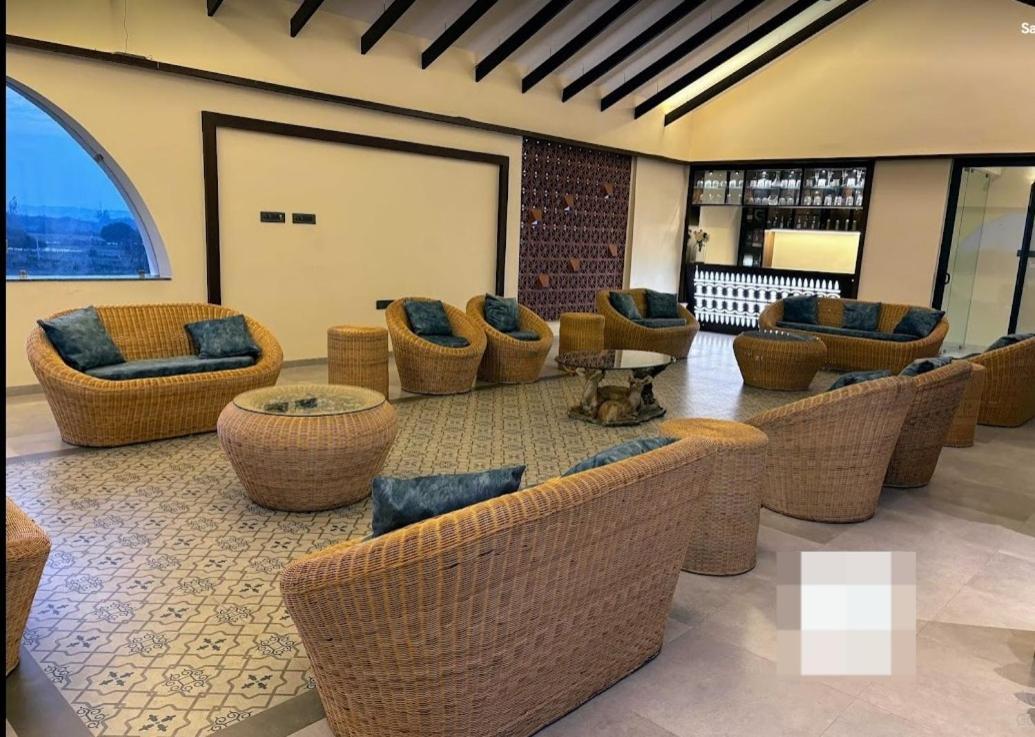 Redhomex Cove Castle Villa حيدر أباد المظهر الخارجي الصورة