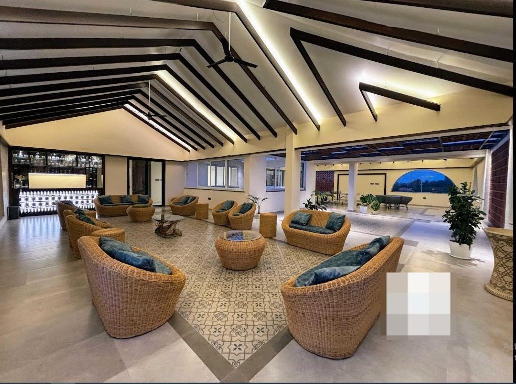 Redhomex Cove Castle Villa حيدر أباد المظهر الخارجي الصورة